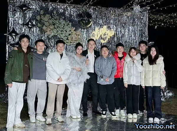 【<a href=/look/tiyuzhibo/snooker/ target=_blank class=infotextkey>斯诺克</a>-要闻】肖国栋前天举办了婚礼,巡回锦标赛目前已经确定了9位参赛球员,颜丙涛表示2027年解禁后复出